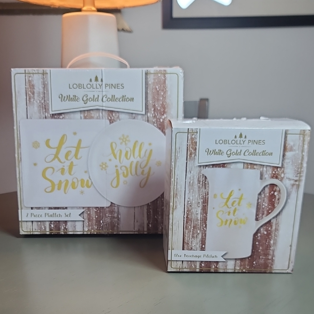 Loblolly Pines White Gold Collection Pitcure and Plater Set